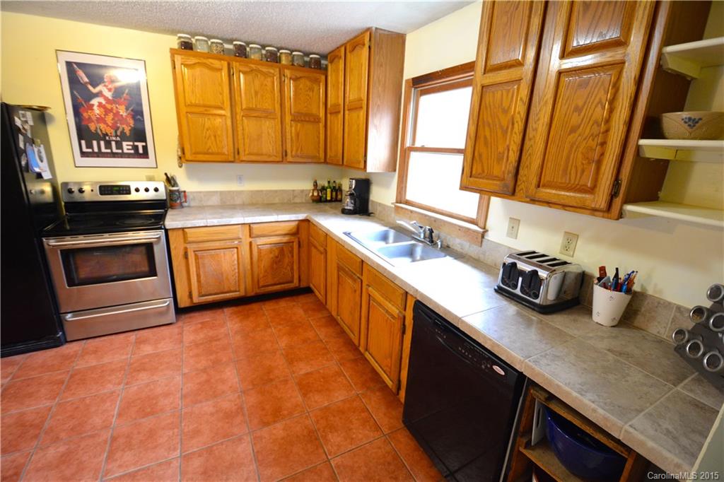 35 Long Ridge Road Candler NC 28715
