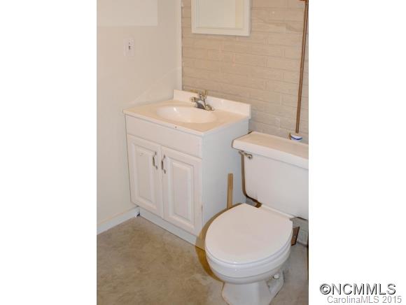 404 Stratford Road Asheville NC 28804