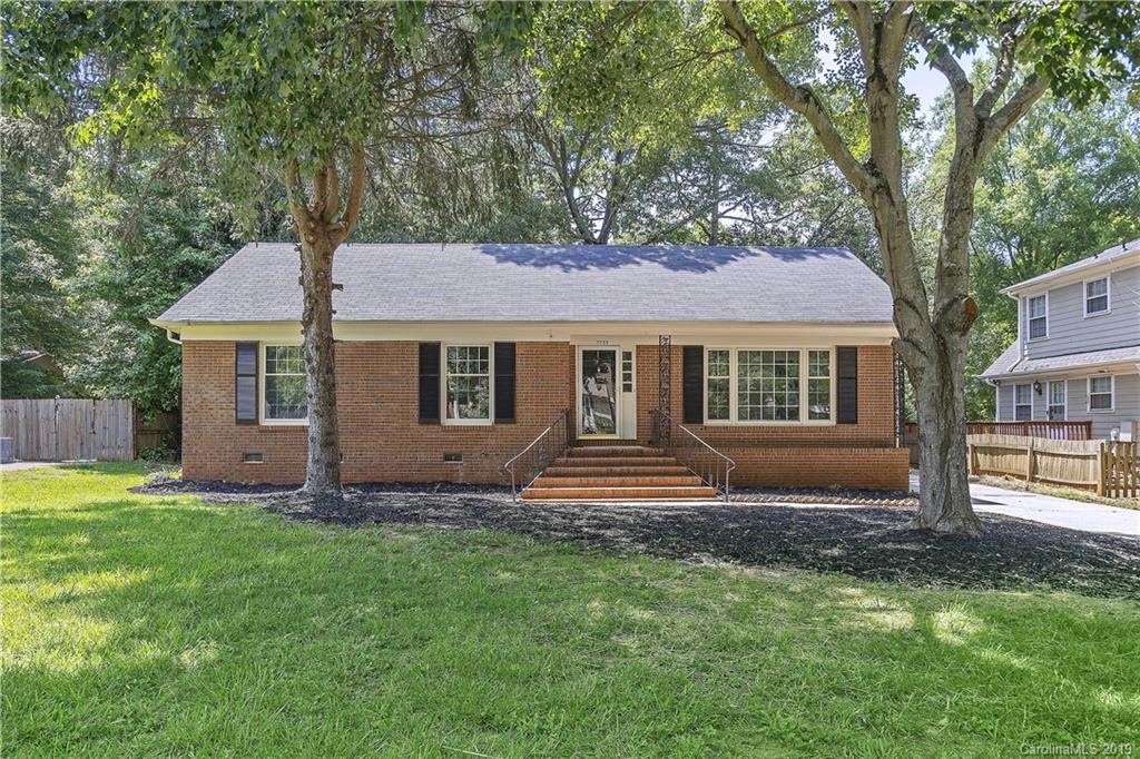 7735 Surreywood Place Charlotte NC 28270