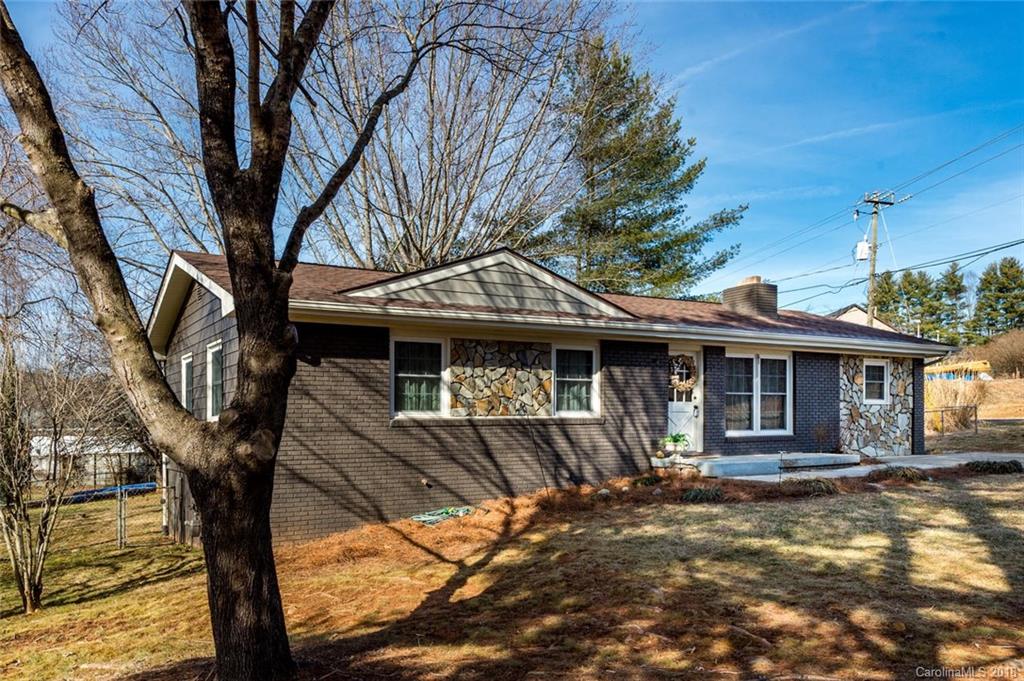 2 Glen Meadows Road Arden NC 28704