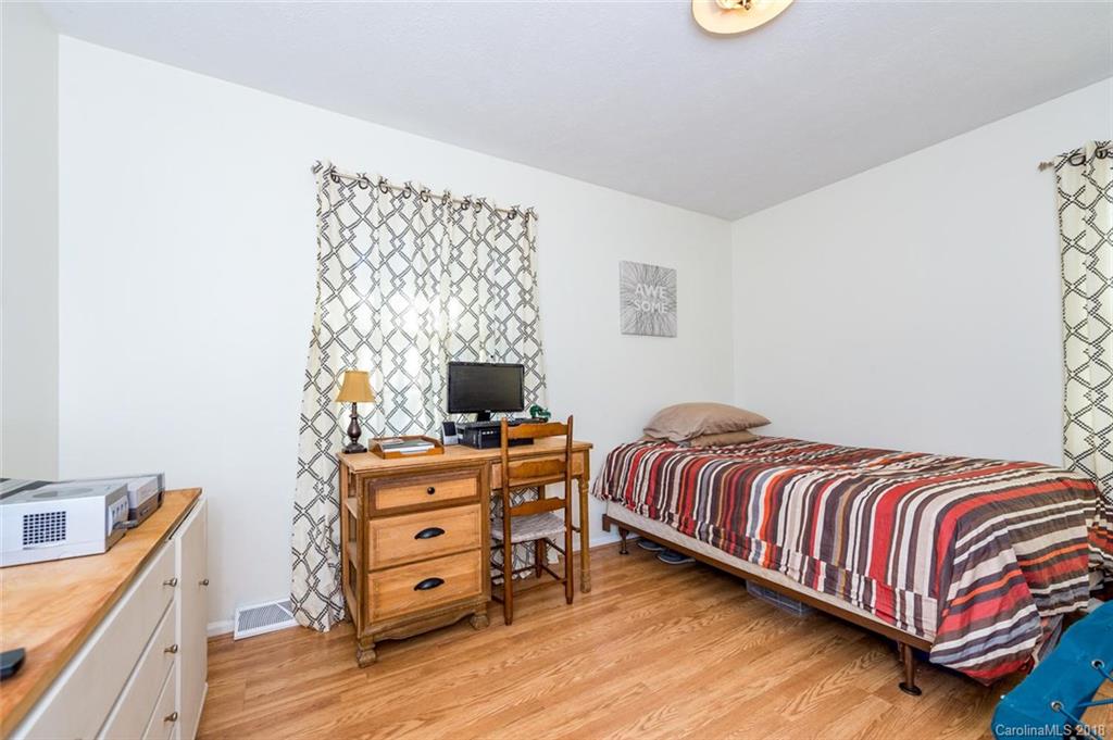 2 Glen Meadows Road Arden NC 28704