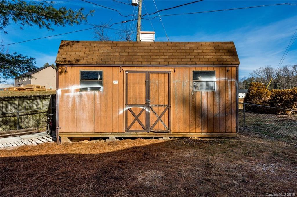 2 Glen Meadows Road Arden NC 28704