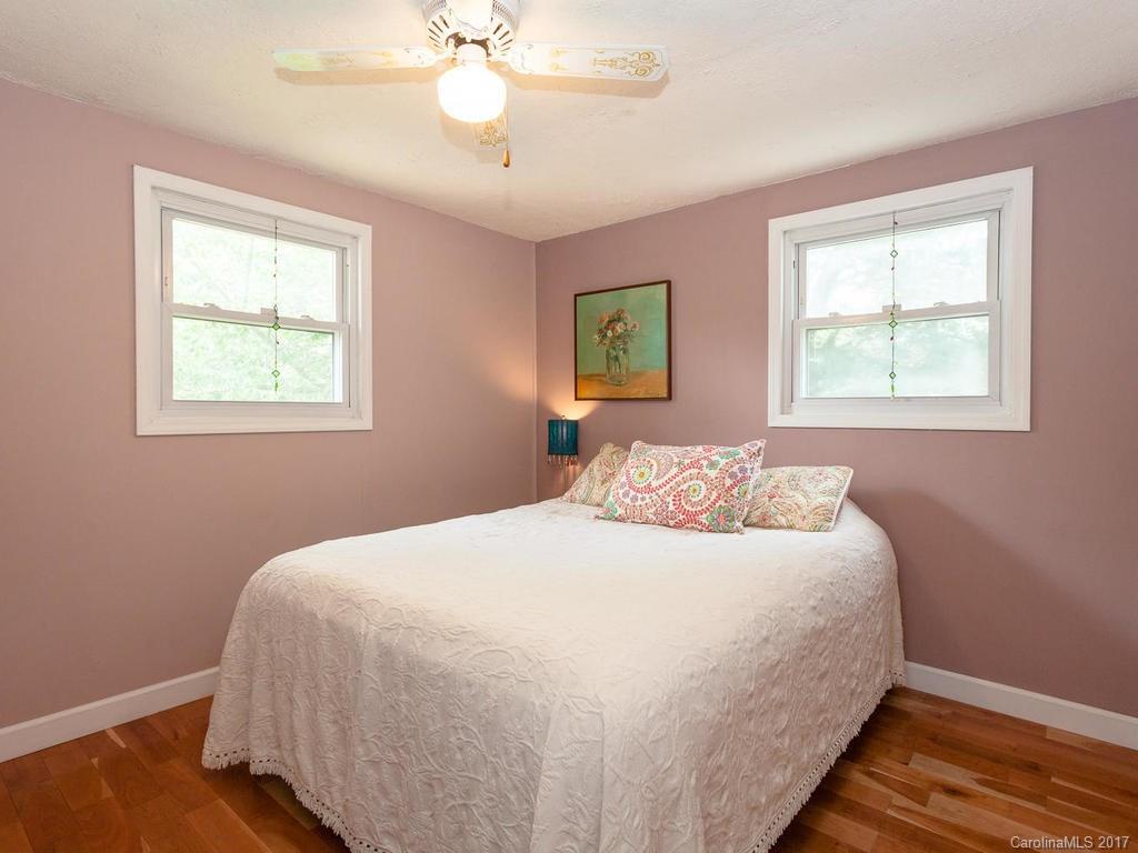 205 Michigan Avenue Asheville NC 28806