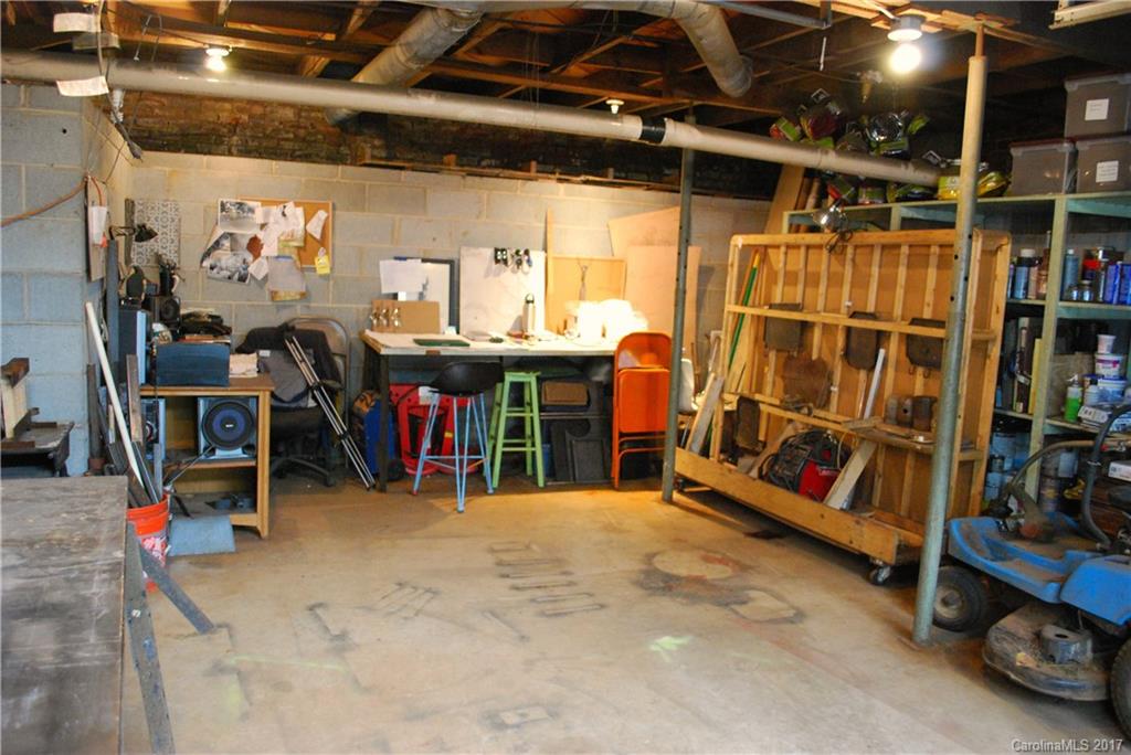 205 Michigan Avenue Asheville NC 28806