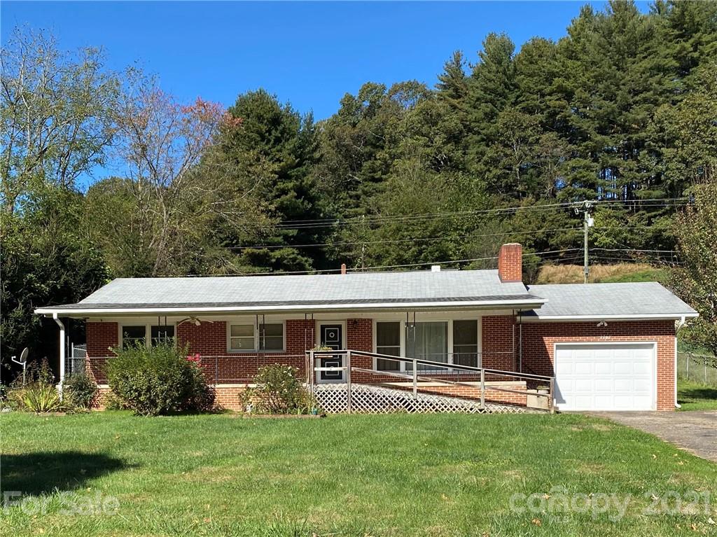 1763 Asheville Road Waynesville NC 28786