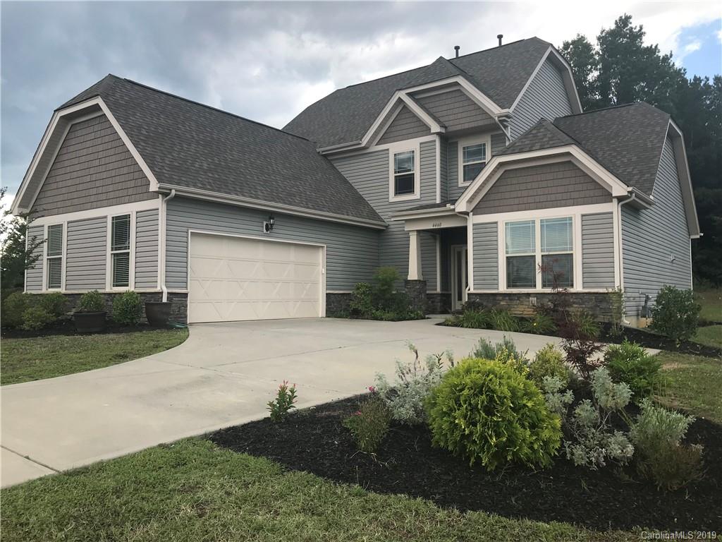 4460 Sourwood Court Harrisburg NC 28075
