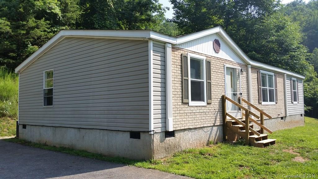 20 Libby Drive Weaverville NC 28787