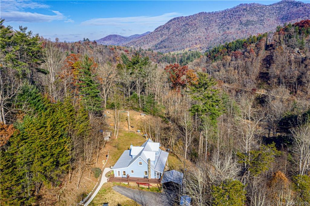 1972 Shook Cove Road Tuckasegee NC 28783