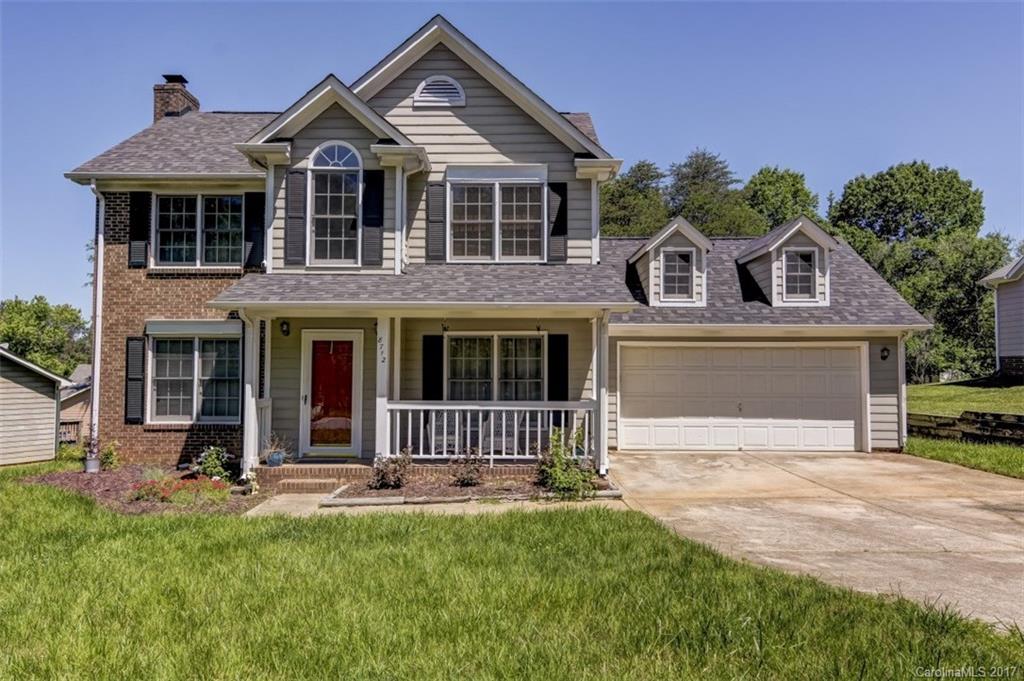 8712 Kishorn Court Charlotte NC 28215
