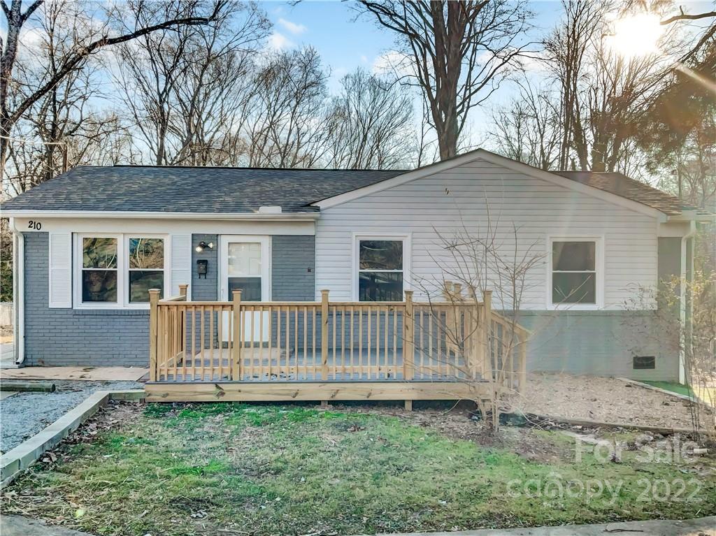 210 Norton Road Mount Holly NC 28120