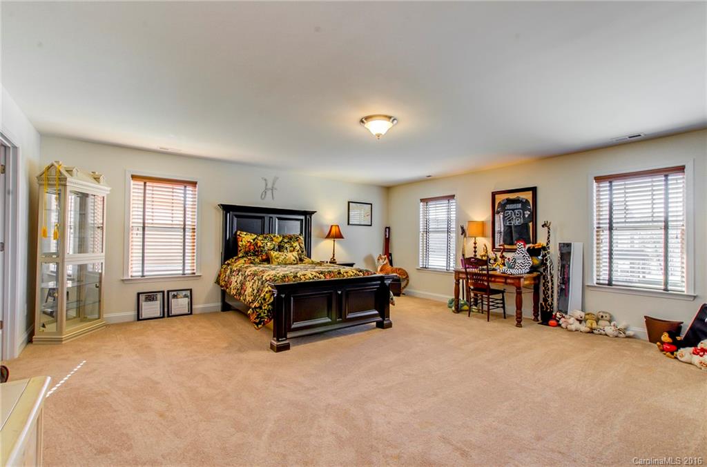22 Trey Bourne Drive Asheville NC 28804