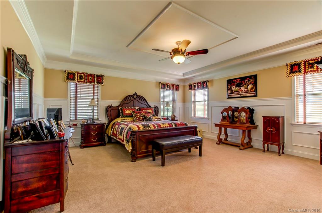 22 Trey Bourne Drive Asheville NC 28804