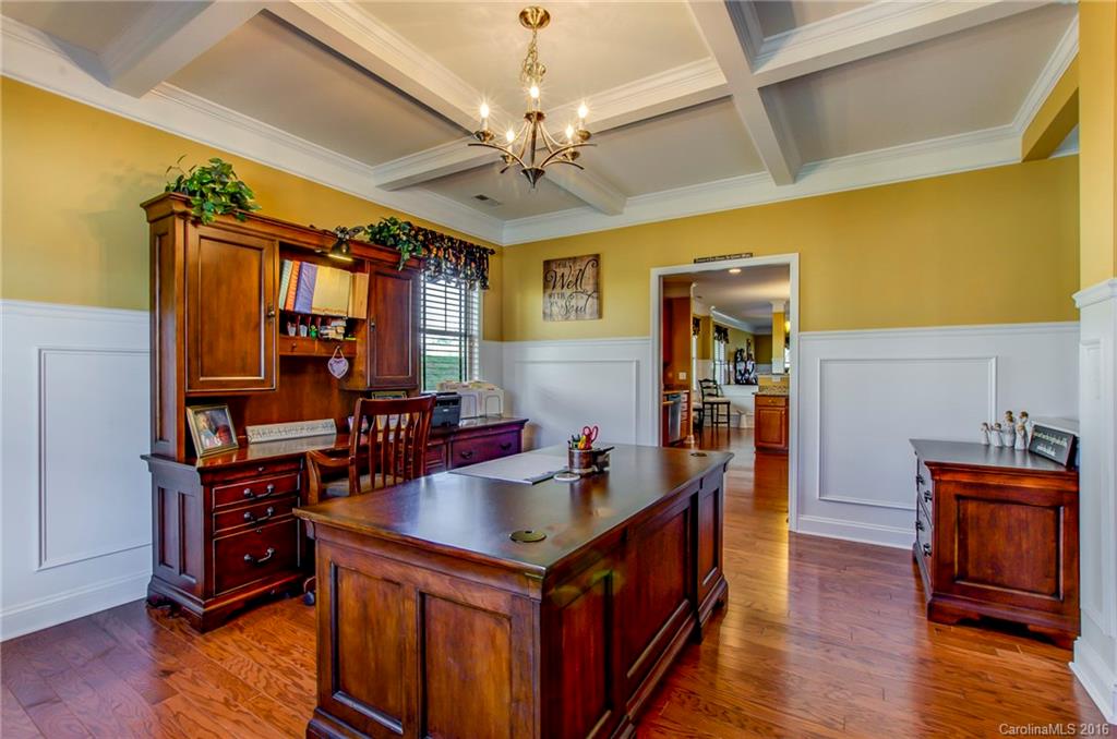 22 Trey Bourne Drive Asheville NC 28804