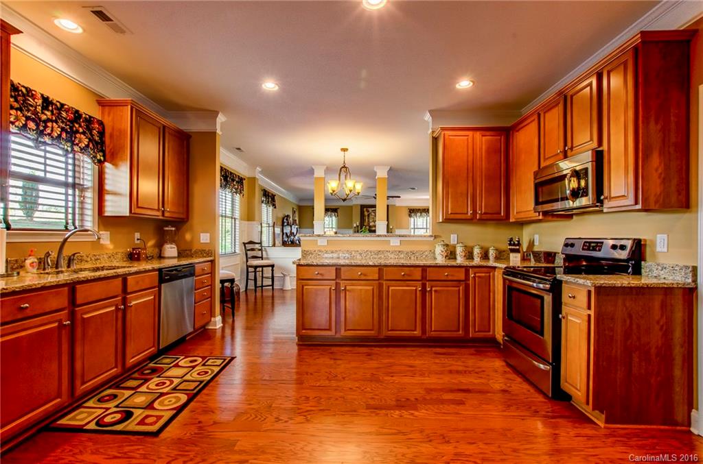 22 Trey Bourne Drive Asheville NC 28804