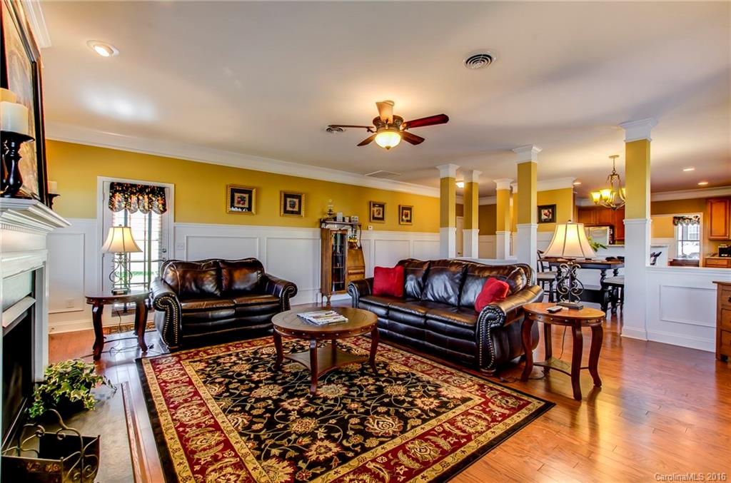 22 Trey Bourne Drive Asheville NC 28804