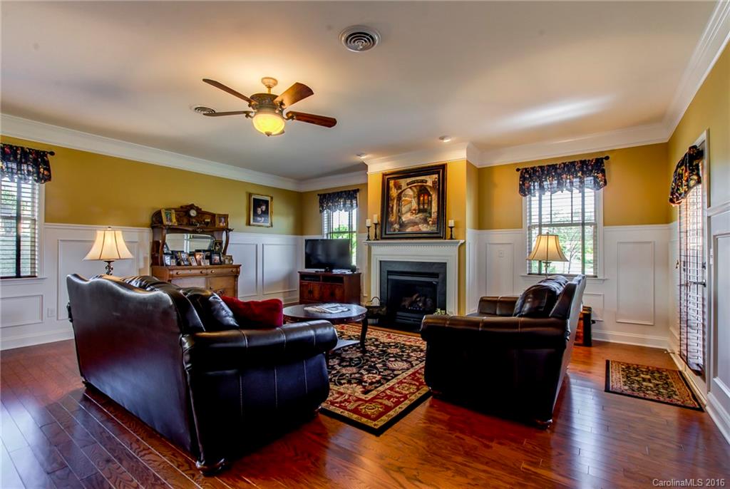 22 Trey Bourne Drive Asheville NC 28804