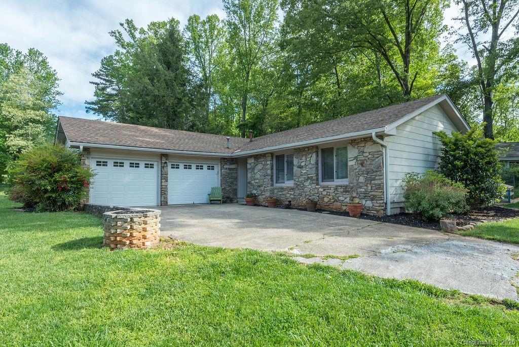 21 Glen Meadows Road Arden NC 28704