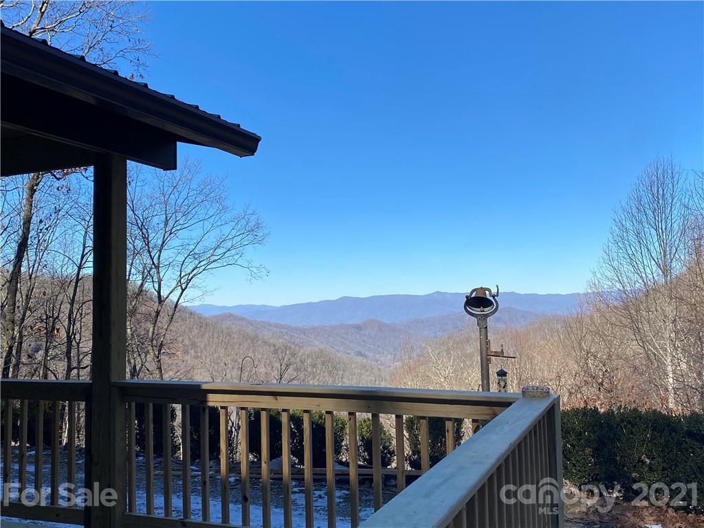 516 Big Bench Road Bryson City NC 28713