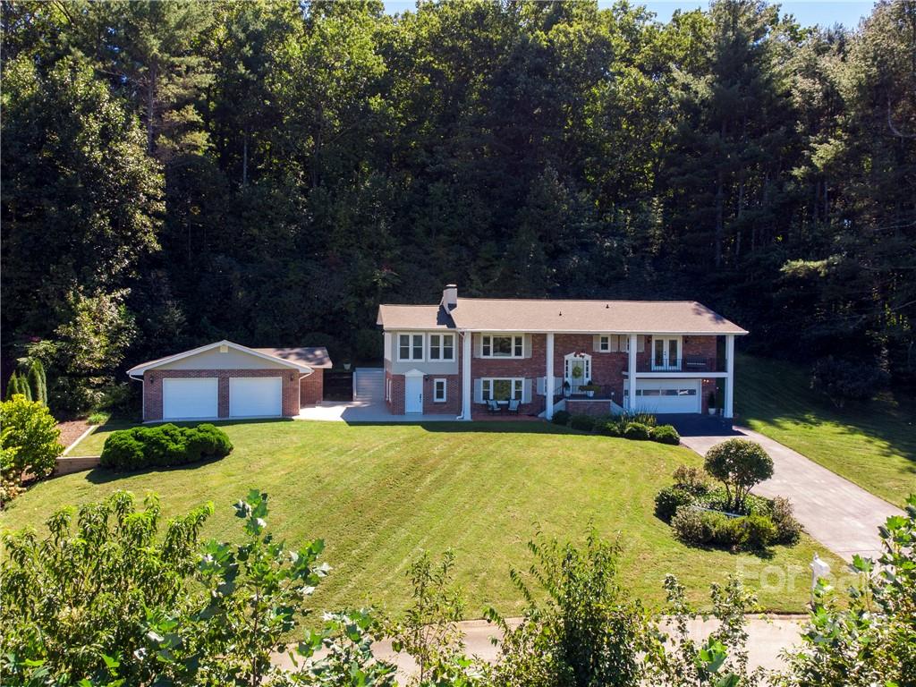 357 Delphia Drive Brevard NC 28712