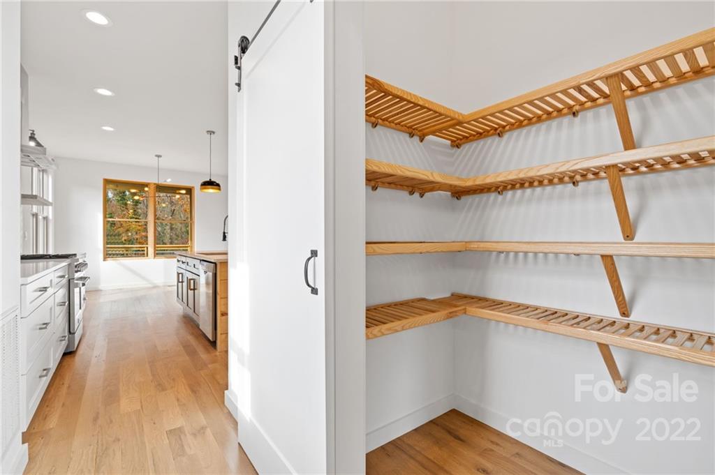 163 Hudson Street Asheville NC 28806