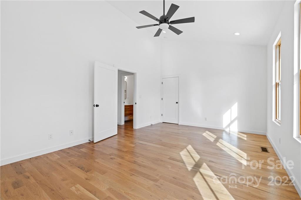 163 Hudson Street Asheville NC 28806