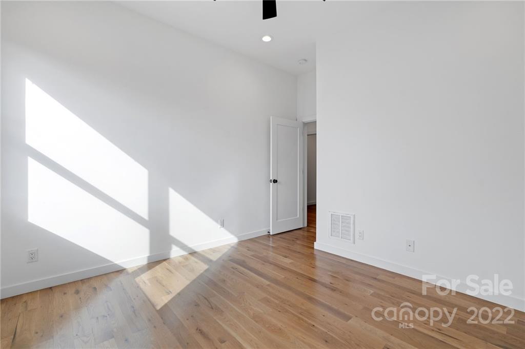 163 Hudson Street Asheville NC 28806