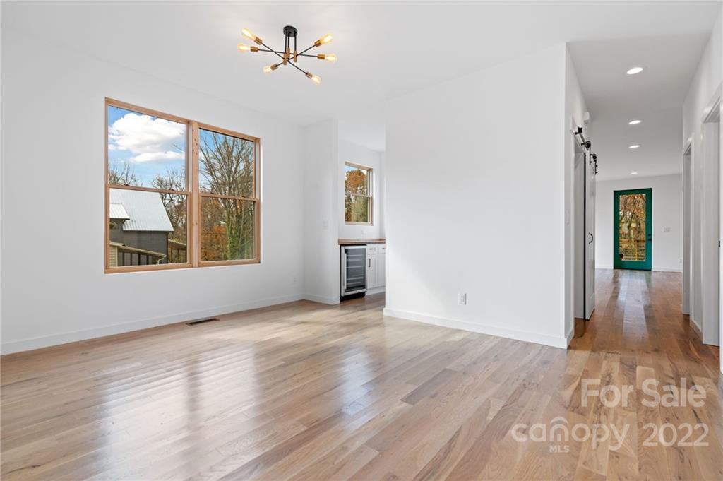 163 Hudson Street Asheville NC 28806
