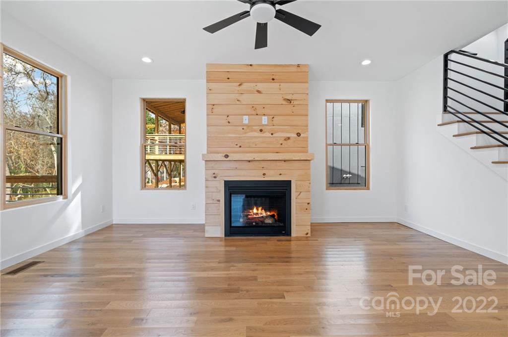 163 Hudson Street Asheville NC 28806
