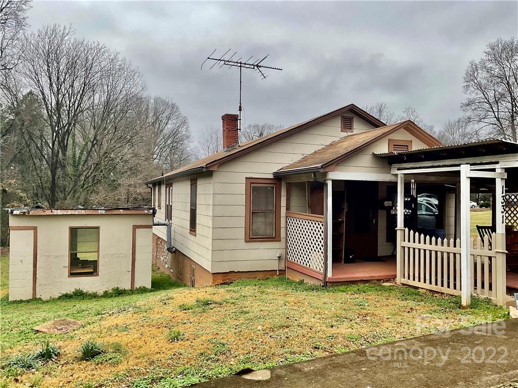 1331 14th Street NE Hickory NC 28601