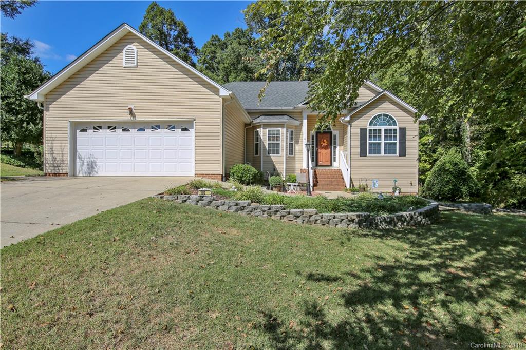 101 High Ridge Court E Mount Holly NC 28120