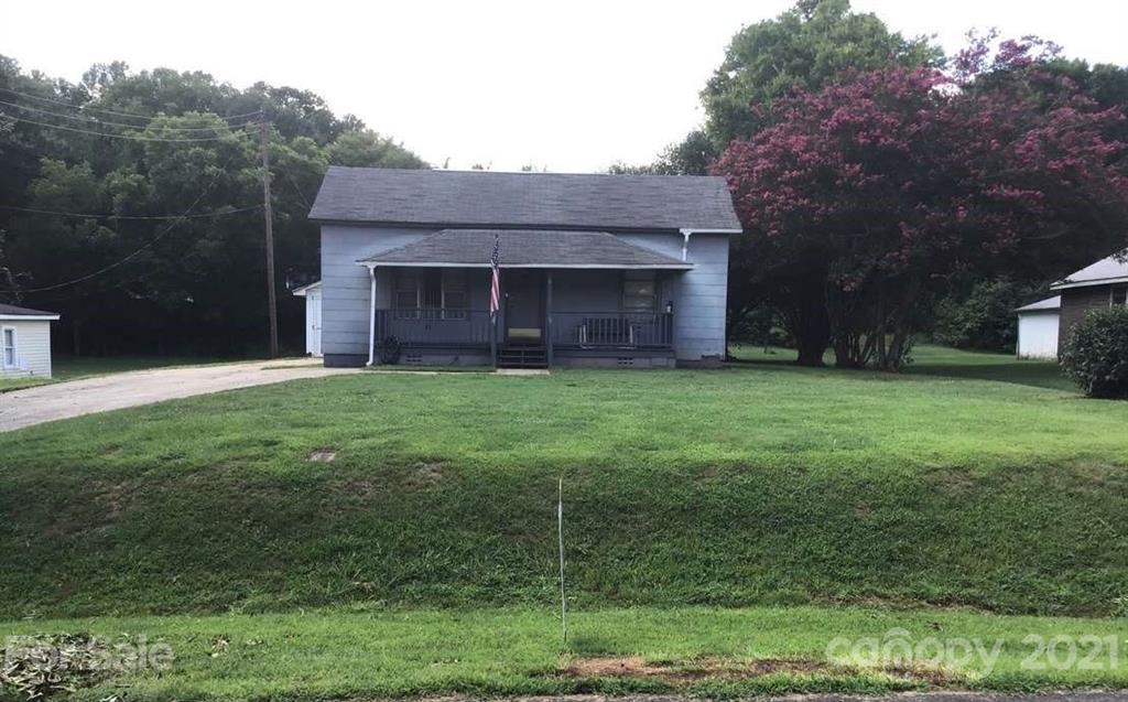 208 Howard Street Mount Holly NC 28120