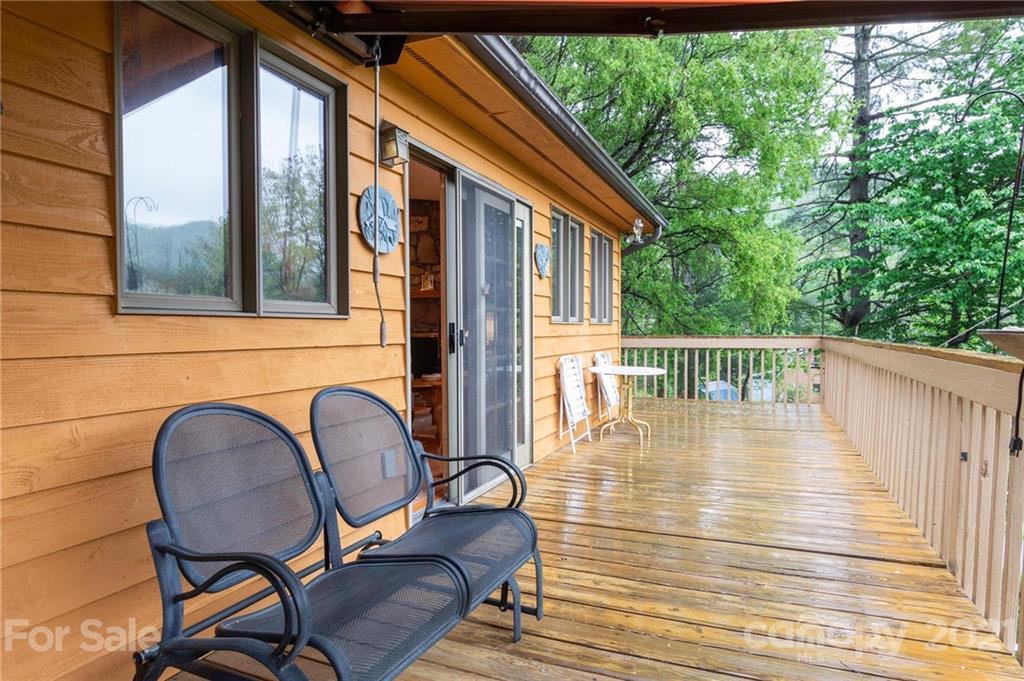 2 Ladyslipper Road Weaverville NC 28787