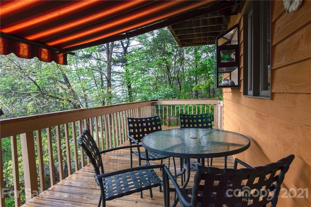 2 Ladyslipper Road Weaverville NC 28787