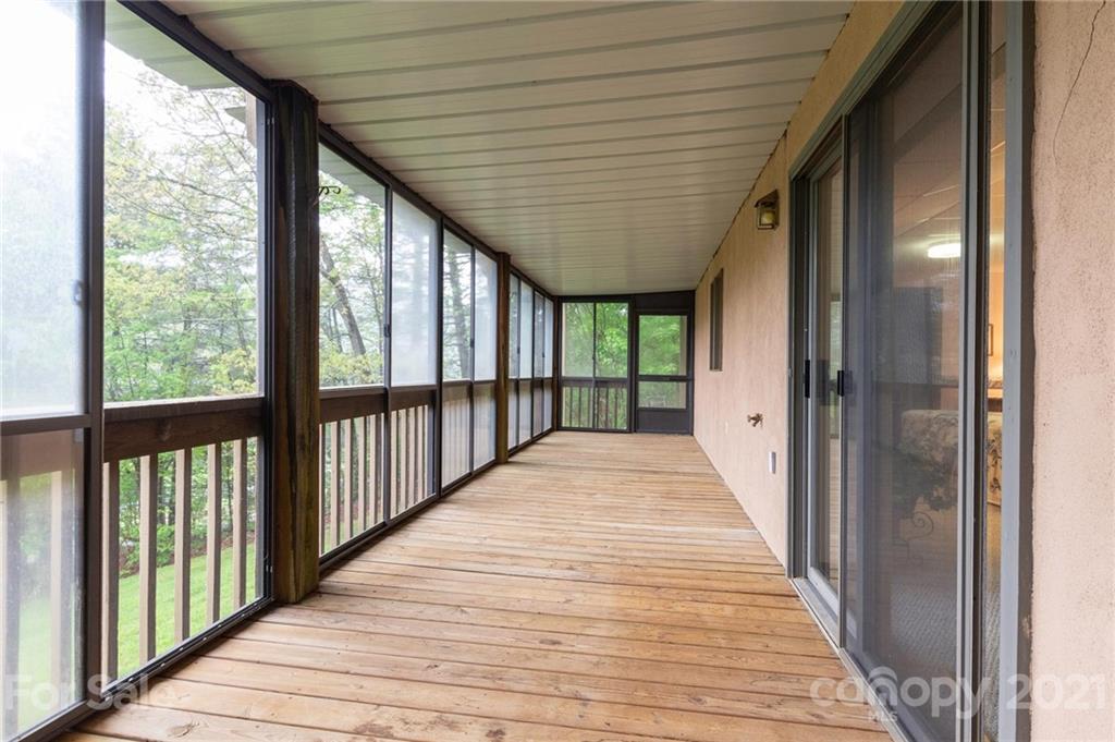 2 Ladyslipper Road Weaverville NC 28787