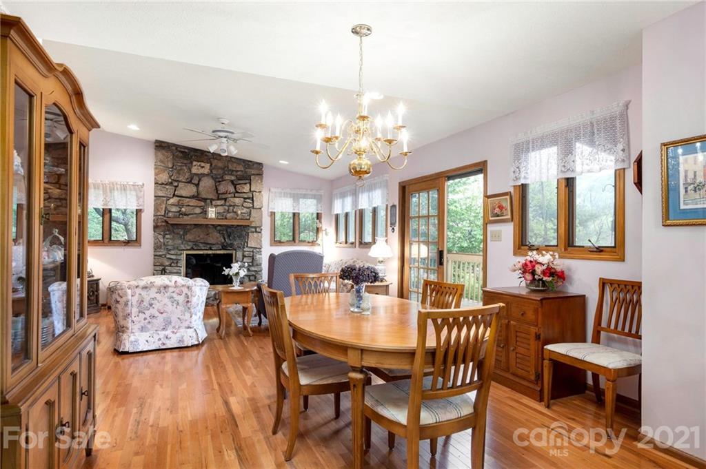 2 Ladyslipper Road Weaverville NC 28787