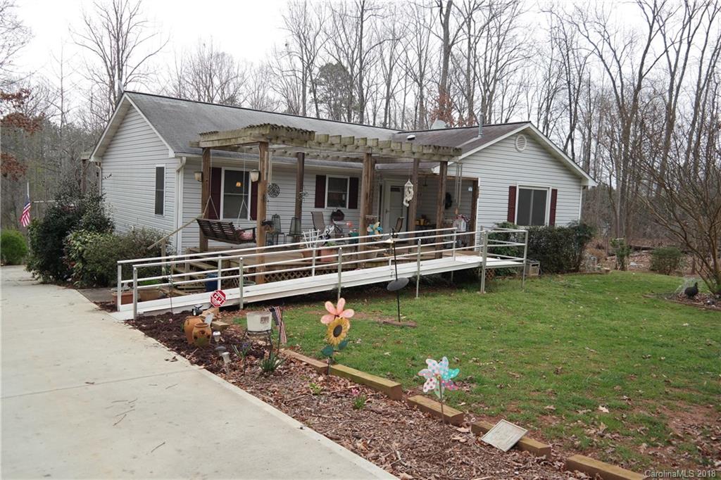 1540 Carpenter Street Newton NC 28658