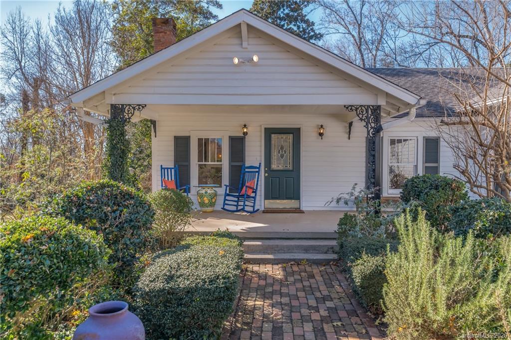 5975 Hunting Country Road Tryon NC 28782