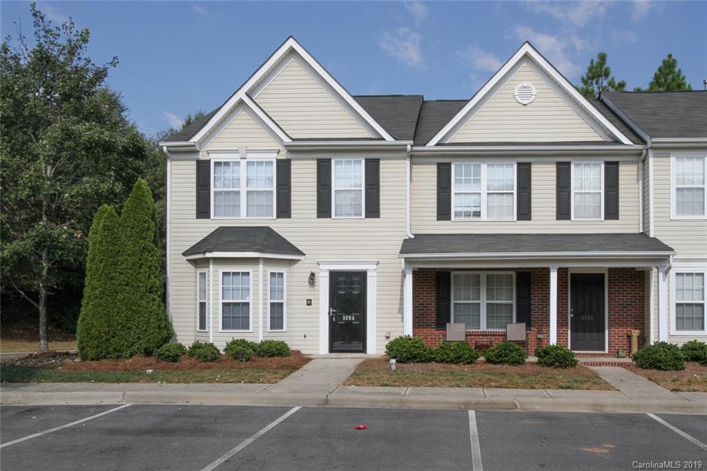3264 Barons Court Road Charlotte NC 28213