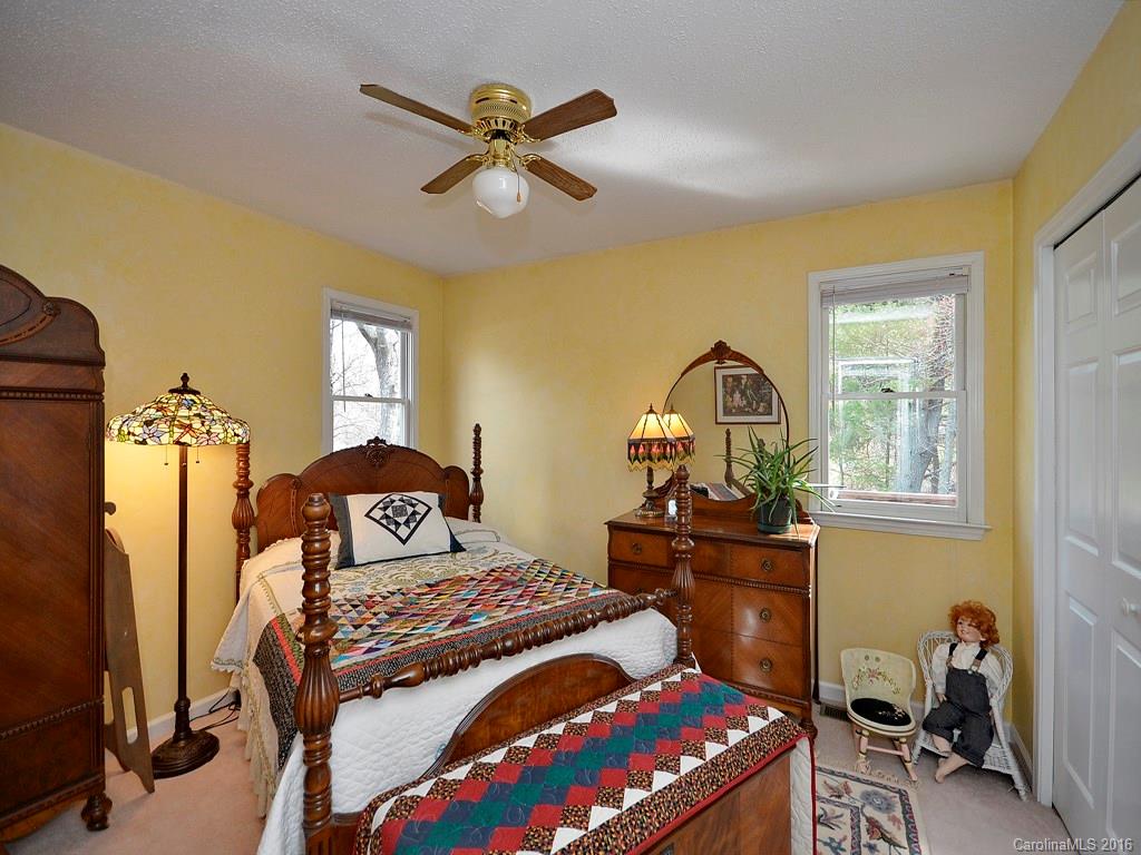 7 Sweetwater Oaks Drive Fletcher NC 28732