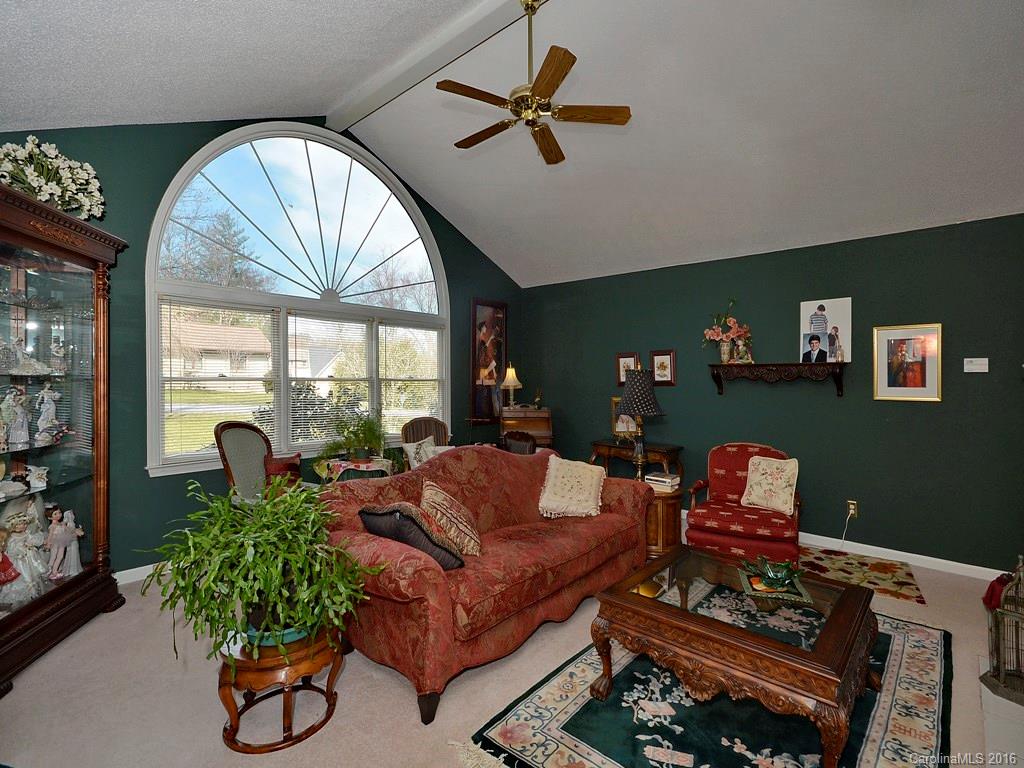 7 Sweetwater Oaks Drive Fletcher NC 28732
