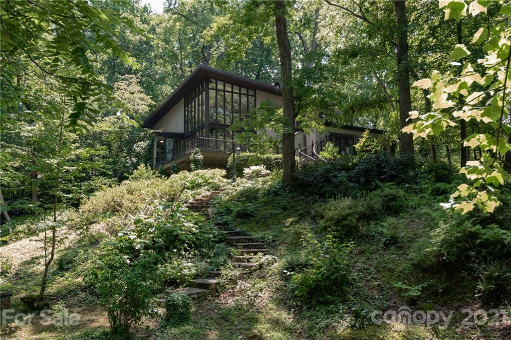 821 Woodson Drive Newton NC 28658