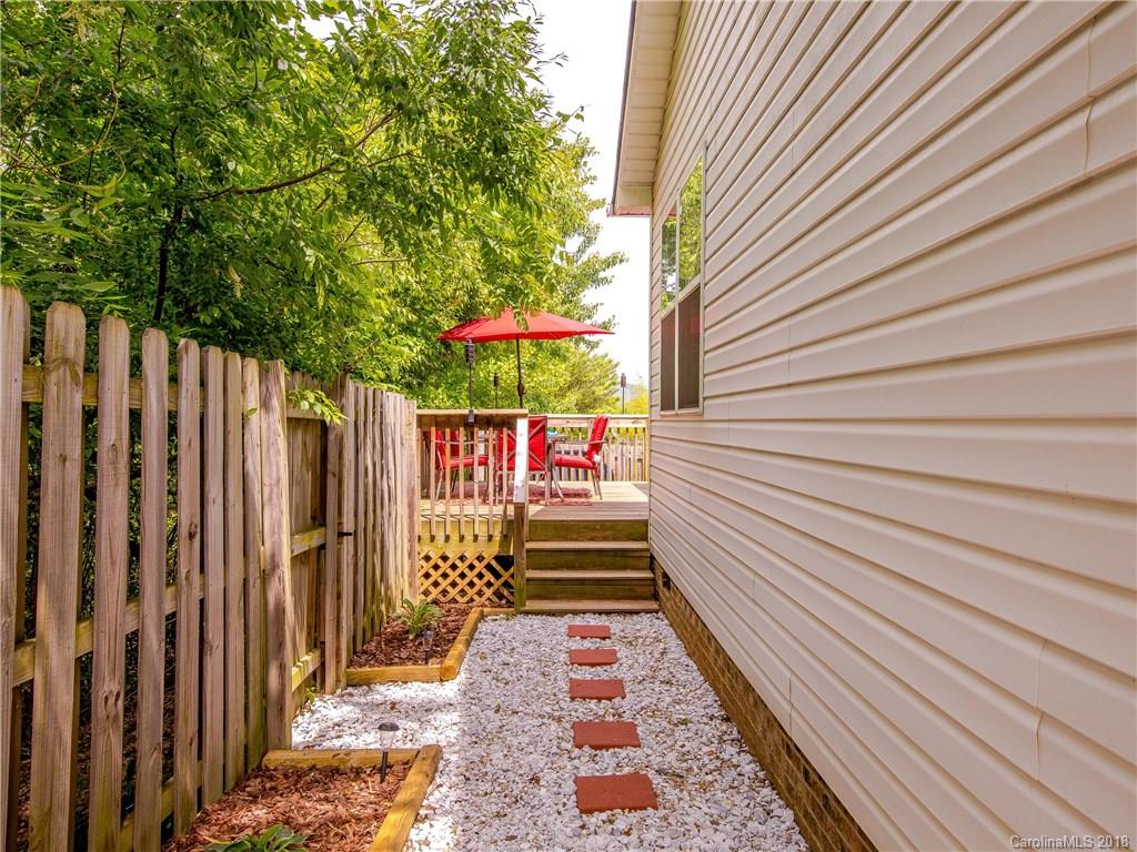 5 Welbourn Way Arden NC 28704
