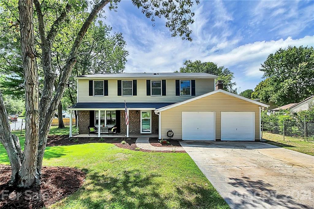 7201 Shadowlake Drive Charlotte NC 28226