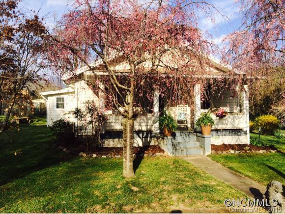 17 Killian Road Asheville NC 28804