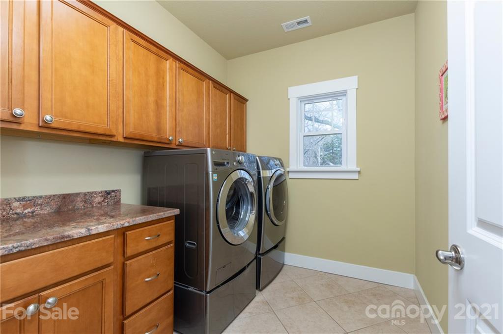 111 Fairview Oaks Lane Asheville NC 28803