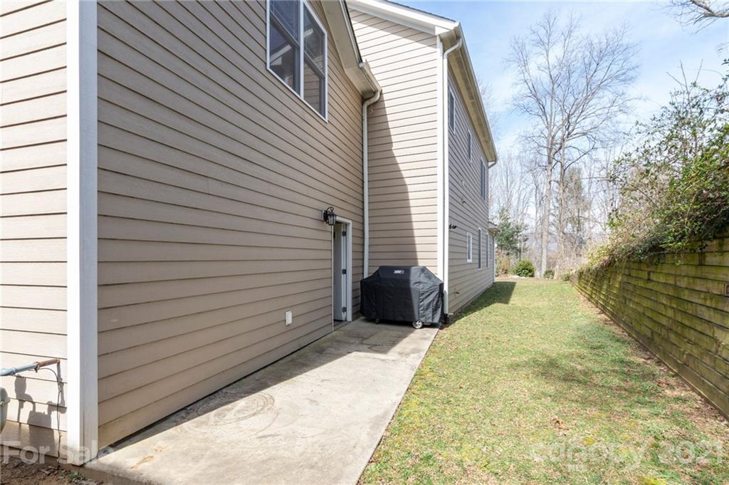 111 Fairview Oaks Lane Asheville NC 28803