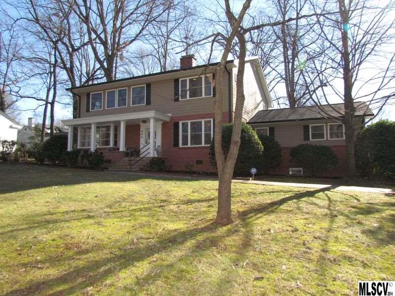 344 7th Avenue Ne Hickory NC 28601