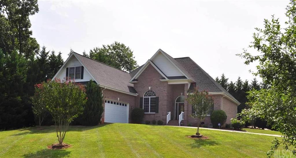 1411 20th Avenue Place NE Hickory NC 28601
