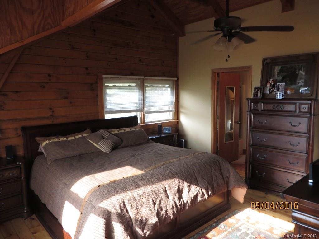 2708 Utah Mountain Road Waynesville NC 28785