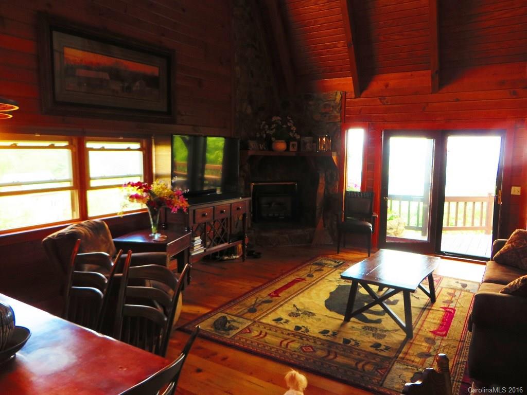 2708 Utah Mountain Road Waynesville NC 28785